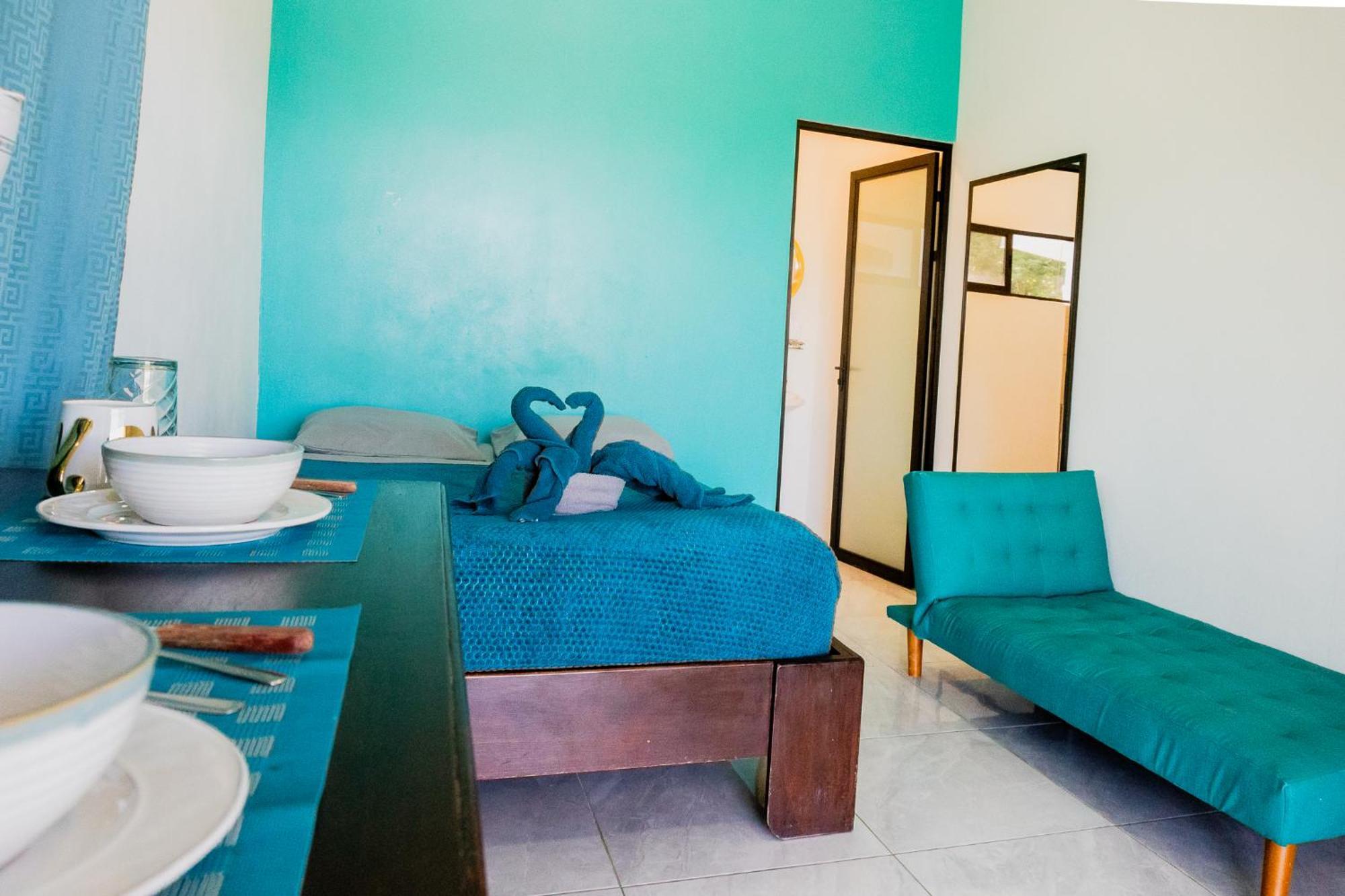 Ocean'S Breeze Apartment And Rooms Puerto Viejo de Talamanca Exteriör bild