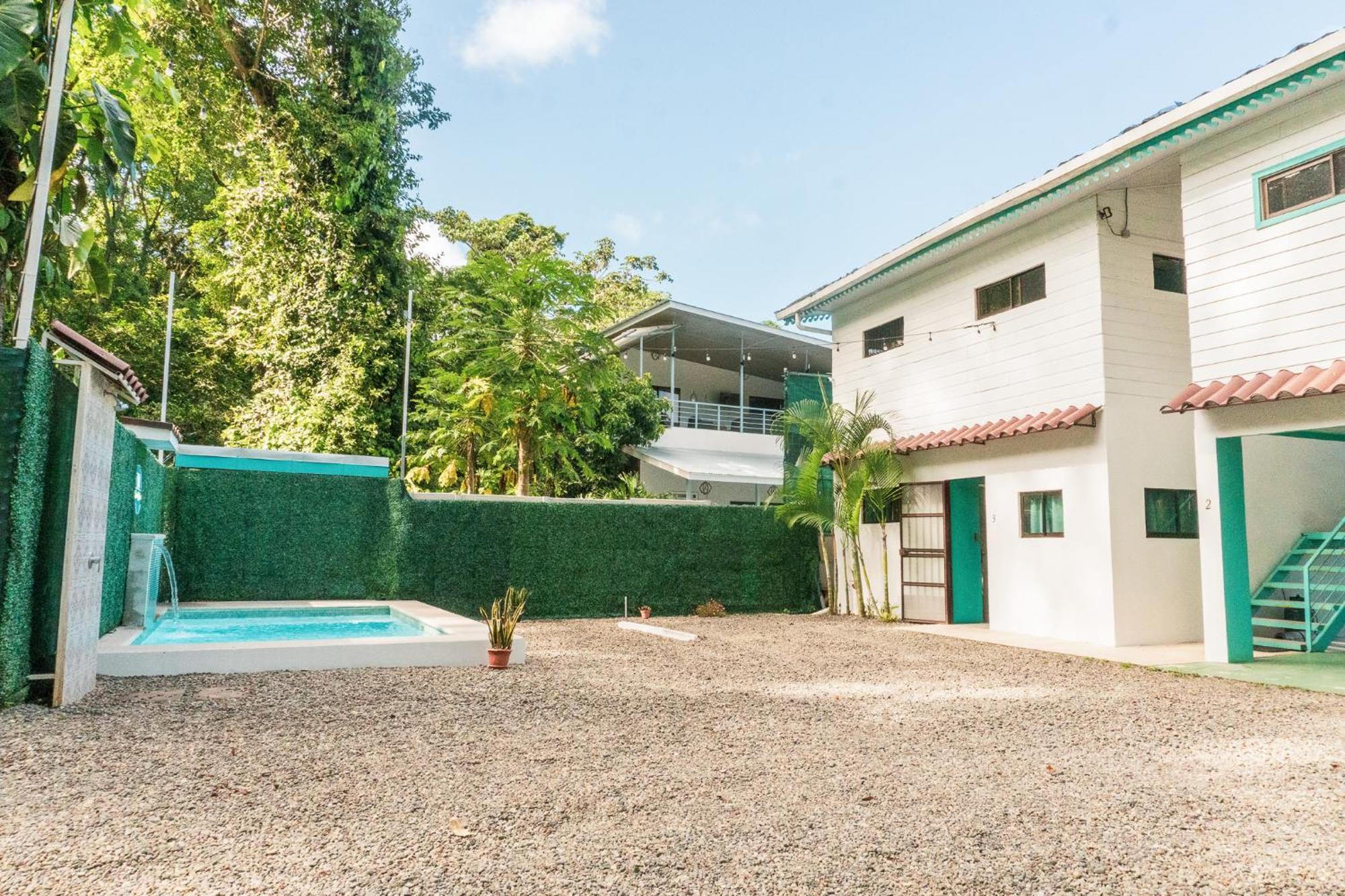 Ocean'S Breeze Apartment And Rooms Puerto Viejo de Talamanca Exteriör bild