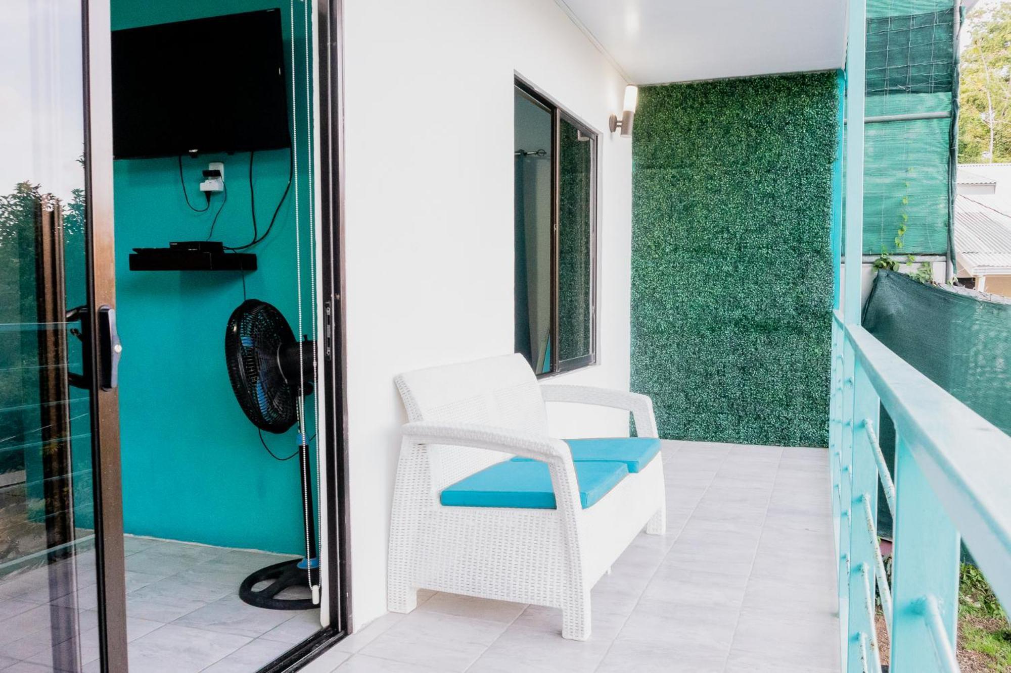 Ocean'S Breeze Apartment And Rooms Puerto Viejo de Talamanca Exteriör bild